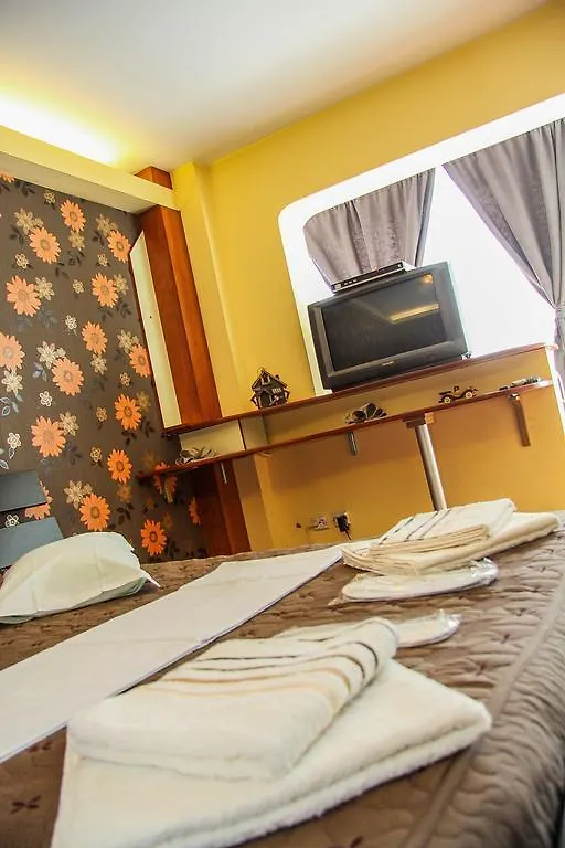 Studio Piata Romana Apartamento Bucareste